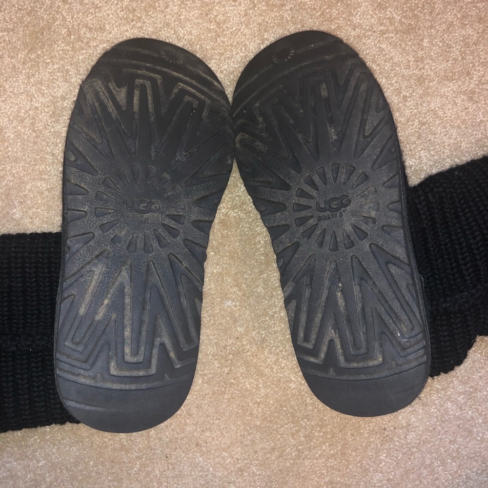 Black knitted UGGs - Picture 5 of 5